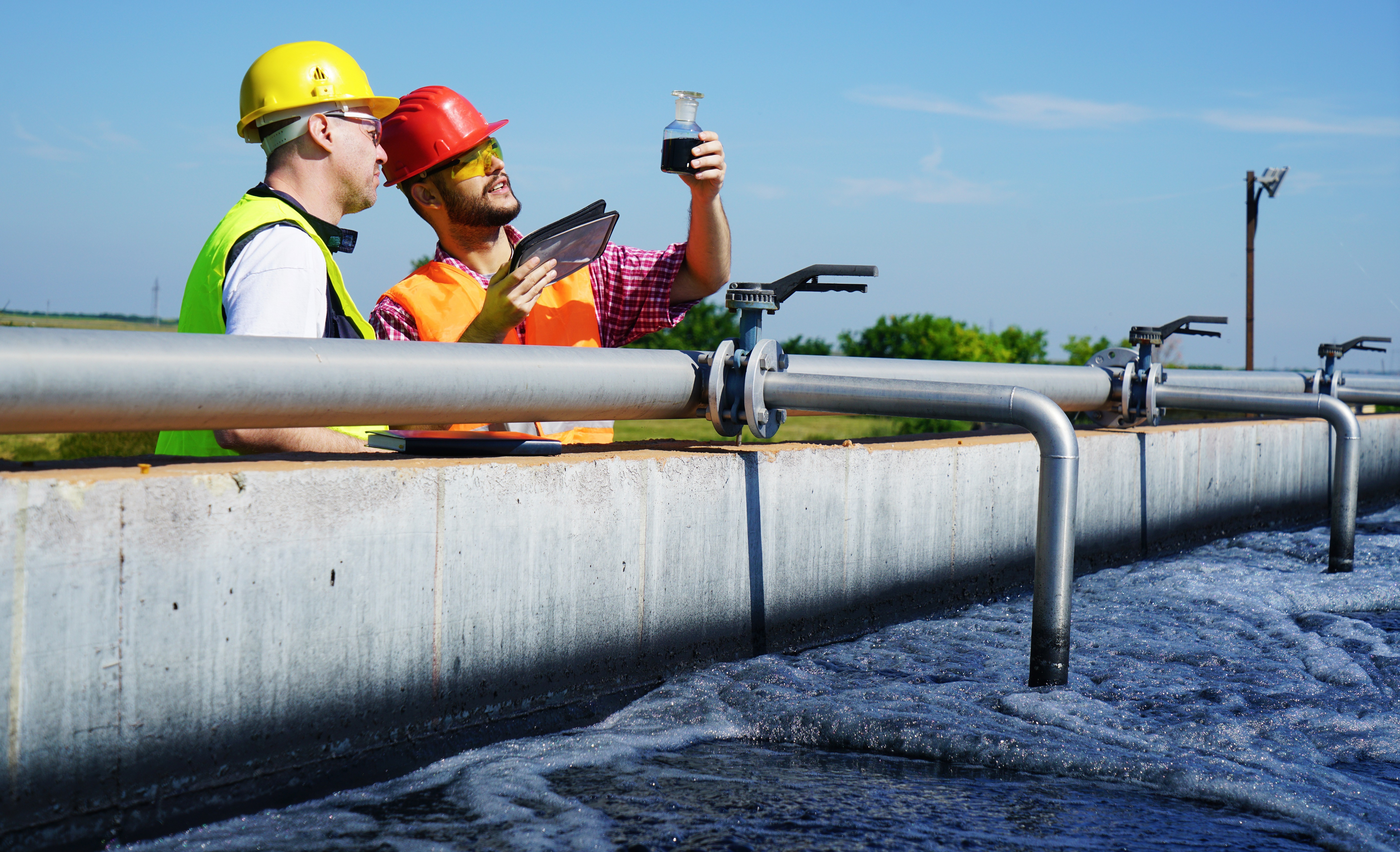 A Method for Pharmaceutical-origin Micropollutants Removal from Wastewater