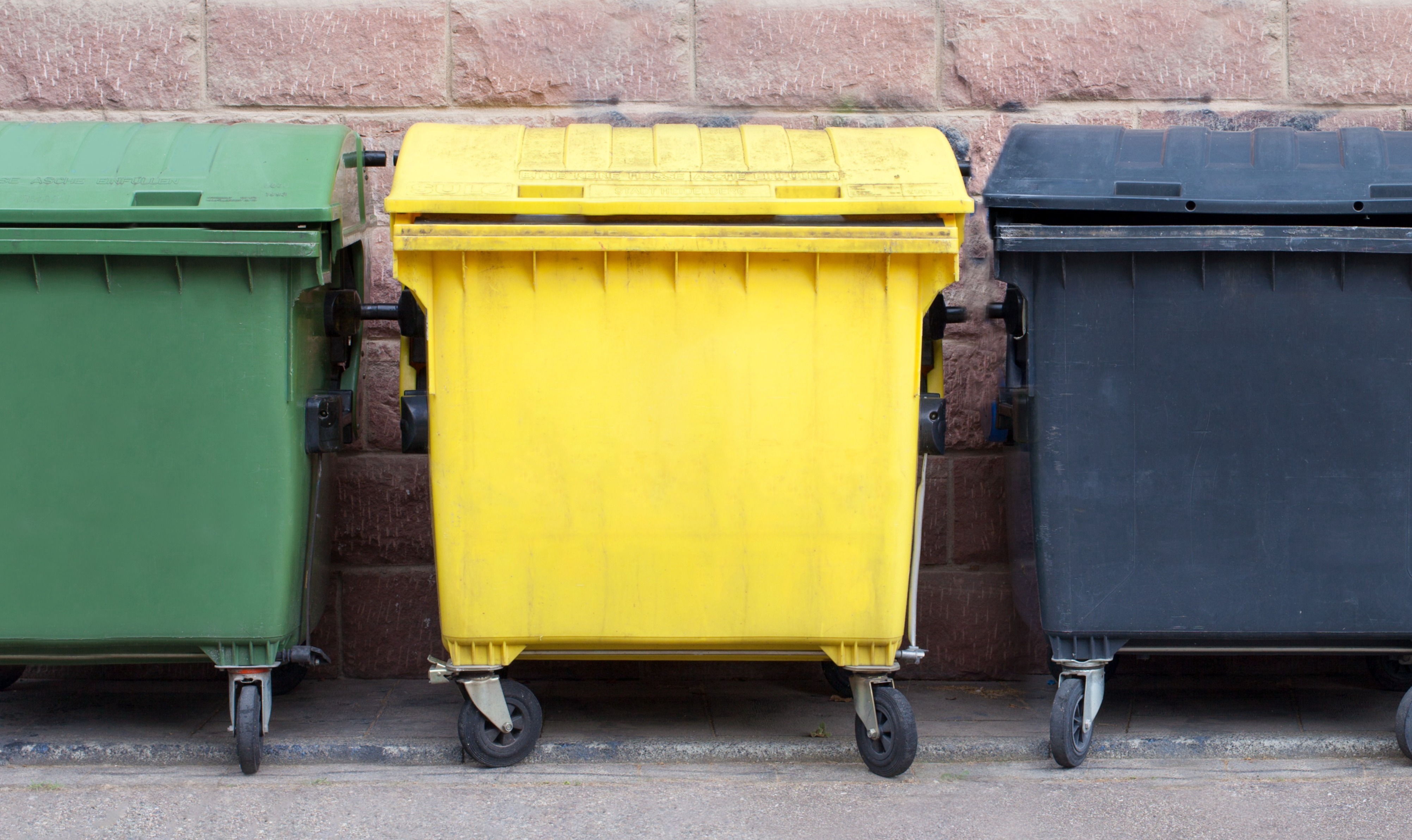 SWAM: IoT-based Waste Management Platform